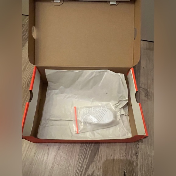 Nike Metcon 6 Premium Metallic Silver - US Mens Size 10 - Picture 5 of 6